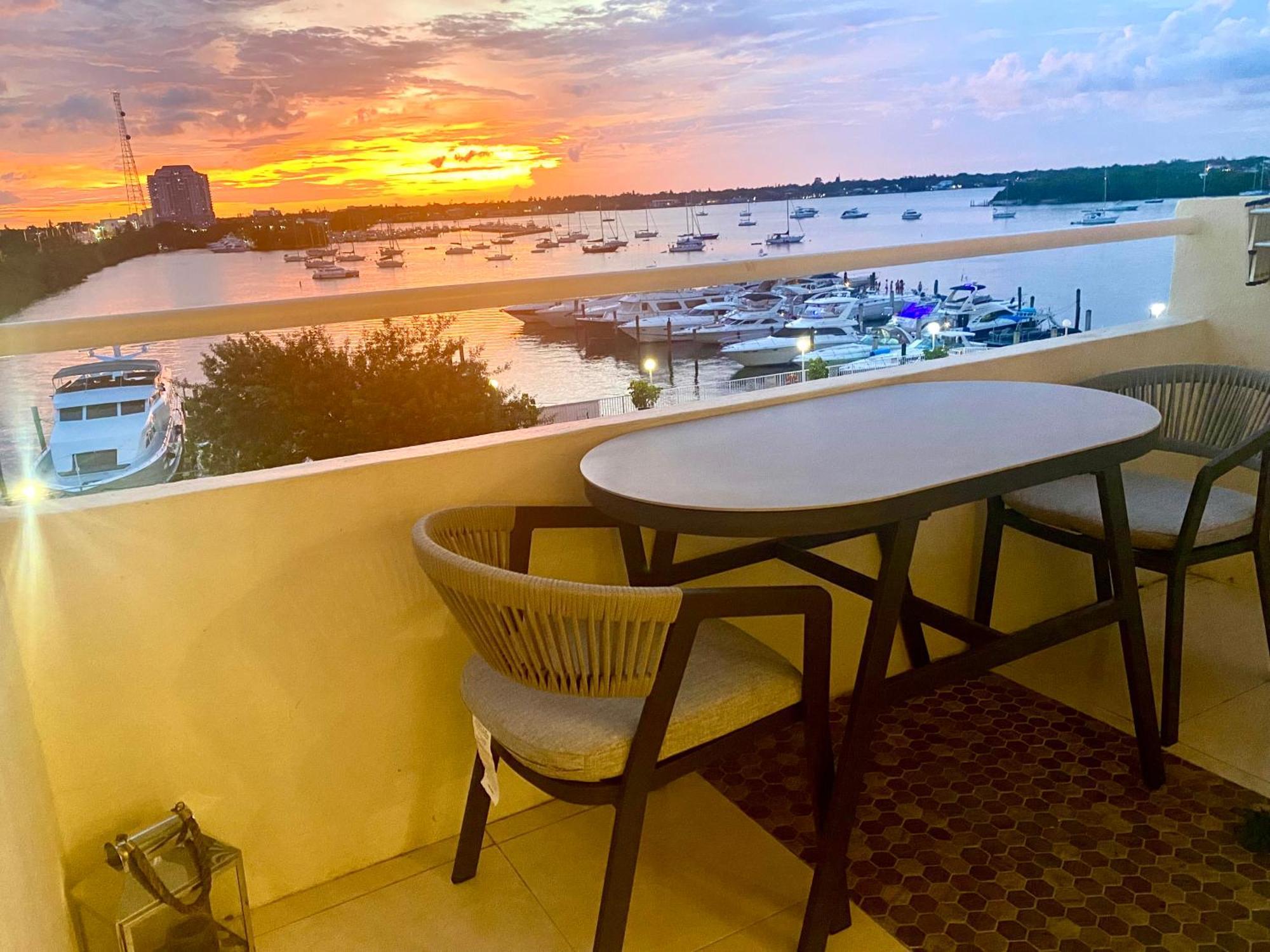 Modern Waterfront Apartment With Miami Skyline View, Free Parking 5 Mins Drive To Μαϊάμι Μπιτς Εξωτερικό φωτογραφία